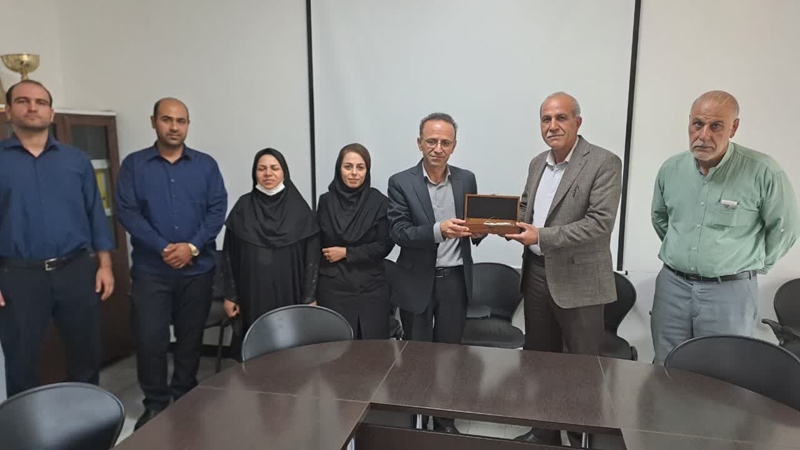اهداء یک دستگاه هندپیس فیکو به بیمارستان ولیعصر (عج) 