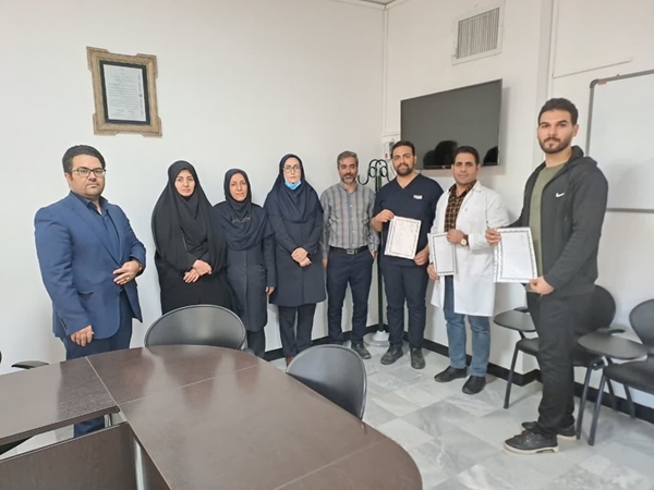 تکریم ارباب رجوع